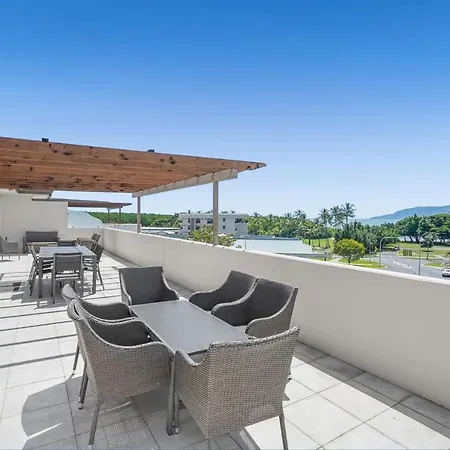 Belle Escapes Waterview Penthouse 404 The Edge Apartment Cairns Exterior photo
