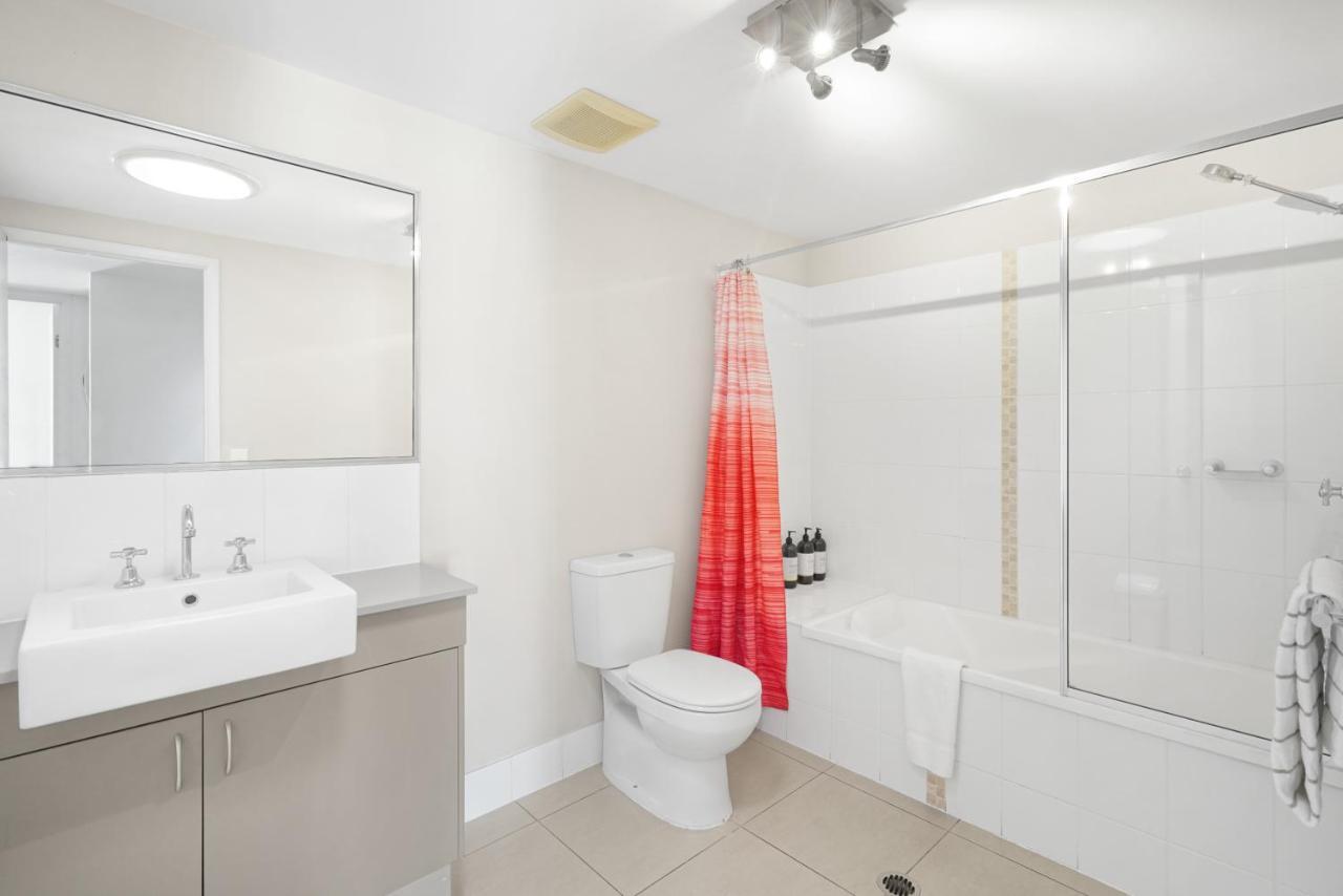 Apartment Belle Escapes Waterview Penthouse 404 The Edge *